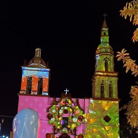 Tu espacio en el Pueblo Mágico rodeado de montañas Santiago  Esterno foto