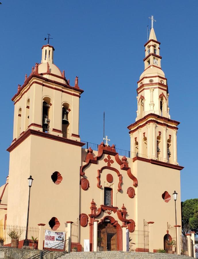 Tu espacio en el Pueblo Mágico rodeado de montañas Santiago  Esterno foto